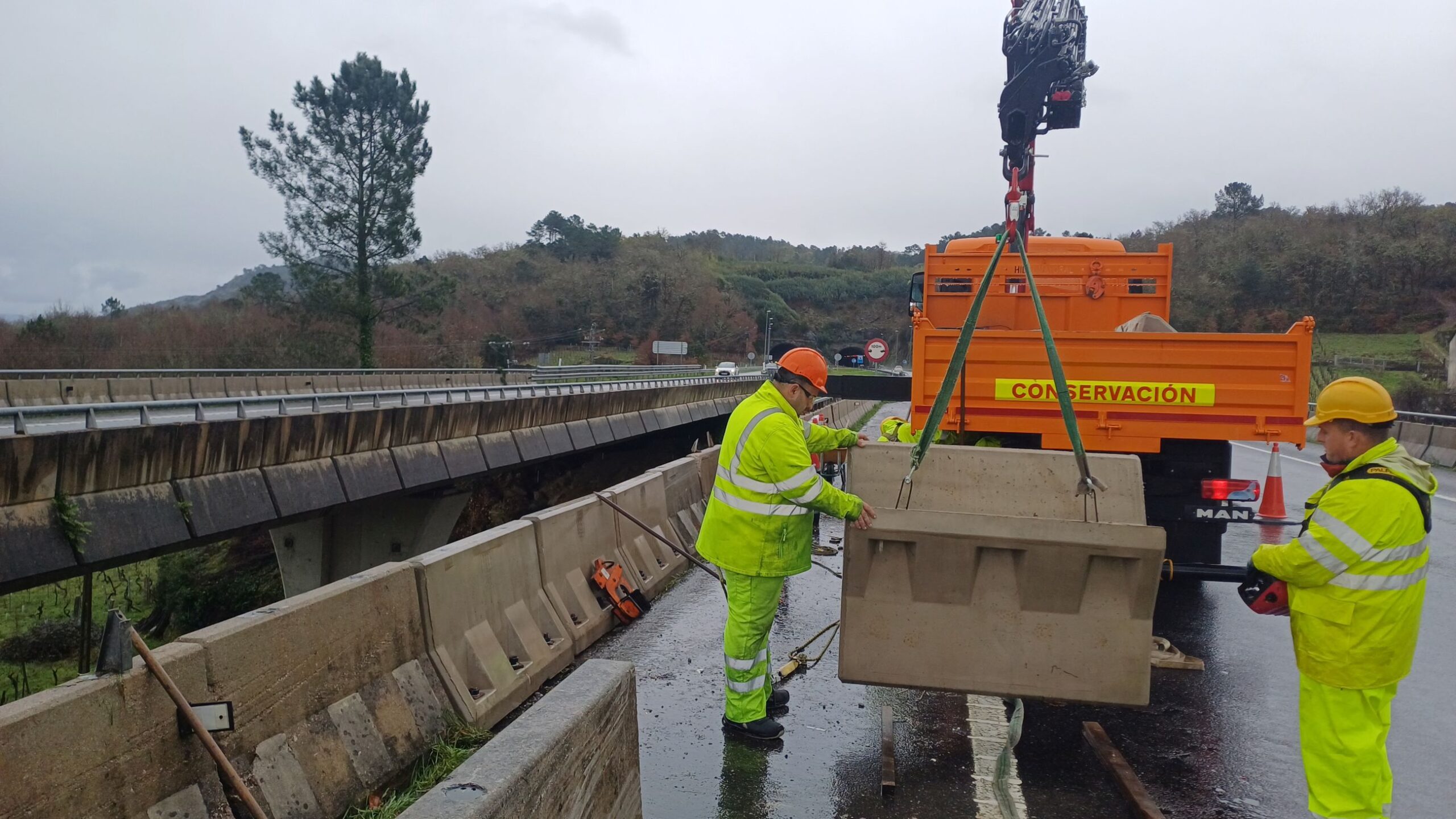 Colocación hormigón viaducto Ribadavia 2