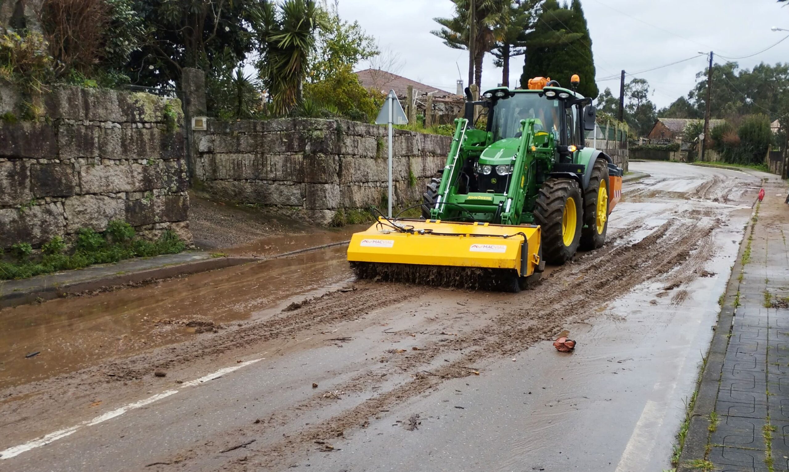 tractor riadas